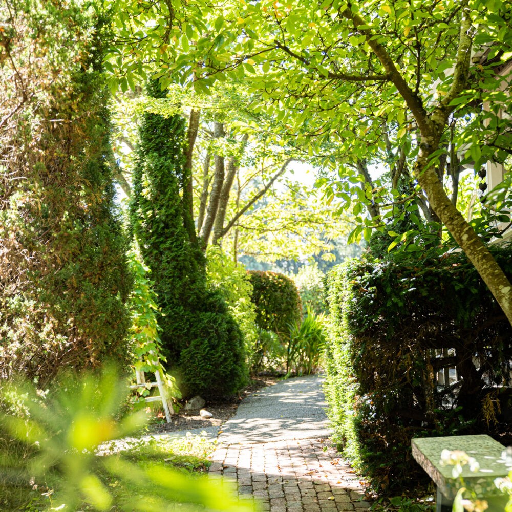 Ihland Garden Dental Care Dentistry in Bainbridge Island